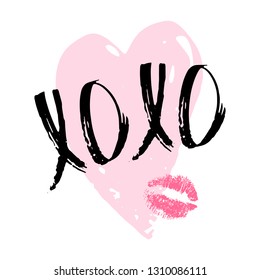 XOXO phrase with kiss - lip imprint, pink heart on white background. Hugs and kisses. Lettering on romantic theme. Valentines Day postcard. Vector illustration.