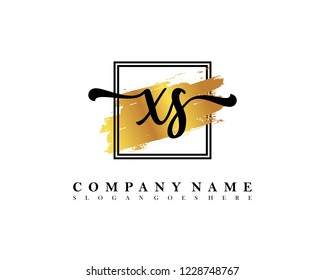 XS Initial handwriting logo concept