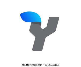 Y letter aqua font, blue water drop design