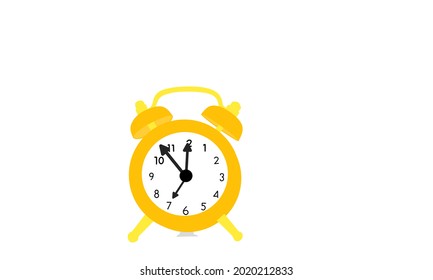 reloj de alarma amarillo en fondo blanco