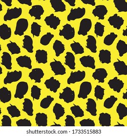 Yellow Animal Leopard Seamless Pattern Background for fashion textiles, graphics and crafts