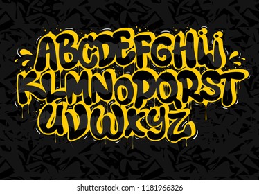Žluté písmo graffiti na černém pozadí
