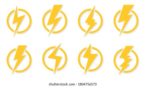 Iconos de los tornillos relámpago amarillos. Señal de ataque eléctrico en círculo. Ideal para el diseño de la potencia de voltaje del logotipo y el peligro de descarga eléctrica. Energía de símbolo y electricidad de trueno Isolación de ilustración vectorial