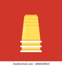 Copa del partido amarillo aislado en fondo rojo, ilustración vectorial. Vector de taza de cerveza amarilla. Pong de cerveza.