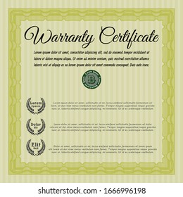 Plantilla de certificado de garantía amarilla. Ilustración vectorial. Con un patrón de guilloche de gran calidad. Diseño de dinero. 