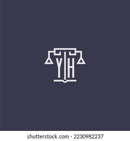 Monograma inicial YH para el logo de la firma de ley con imagen vectorial de escalas