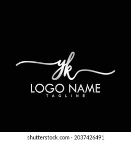 Vektor für das Design des ersten Handschrift-Logos von YK