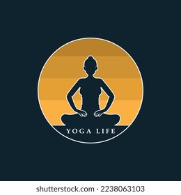 logotipo de yoga y vector con plantilla de slogan