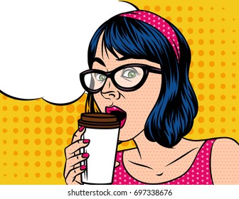 Young Beautiful In Retro Style Woman  With Cup Of Coffee. Girl  In Glasses Of The European Type With Speech Bubble On Background Of Pop Art Style