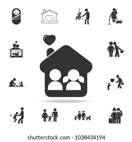 Young couple house vector line icon. Detailed set of family icons. Premium quality graphic design. One of the collection icons for websites, web design, mobile appfamily on white background