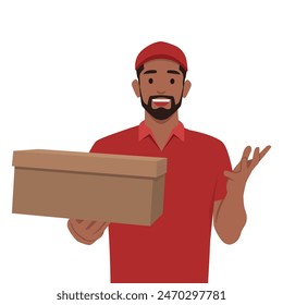 Joven repartidor de uniforme rojo sostiene una caja de cartón en sus manos. Ilustración vectorial plana aislada sobre fondo blanco