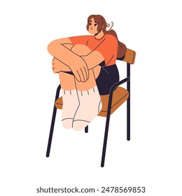 Chica joven con el arco se sienta en silla cómoda y se cierra las rodillas con las manos. Adolescente se relaja en taburete de madera en el ocio. La persona descansa en el asiento, esperando. Ilustración vectorial plana aislada sobre blanco