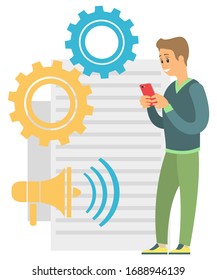 Joven mirando la pantalla del smartphone y escribiendo. Chico navegando en la red usando un dispositivo. Señal de la boquilla o del megáfono y de los engranajes. Anuncio digital, vector de promoción