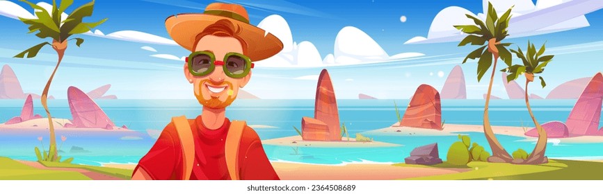 Un joven se selfie en la playa de verano. Dibujo vectorial de un emocionado personaje masculino con gafas de sol y sombrero sonriente contra fondo marino soleado, islas rocosas, palmeras a orillas del mar, vacaciones