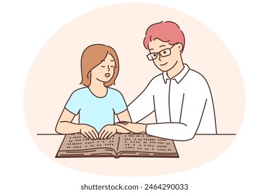 Un joven enseña a una niña ciega a leer un libro con los dedos. Profesor o tutor varón aprende a leer con el sistema braille. Concepto de discapacidad. Ilustración vectorial.