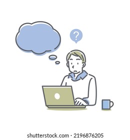 junger Mann, der über dem Computer arbeitet