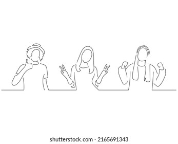 Jóvenes celebrando una victoria en el estilo de dibujo de arte en línea. Composición de tres personas levantando sus brazos. Esbozo lineal negro aislado sobre fondo blanco. Diseño de ilustración vectorial.