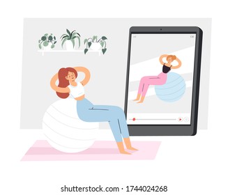 Una joven linda mujer hace ejercicios, practica yoga o fitness en una clase de video en línea en un smartphone, laptop o tablet en casa durante la cuarentena. Ilustración del concepto de entrenamiento de fitness en línea 