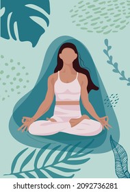 Mujer joven meditando. Elementos tropicales florales en el fondo. Ilustración plana sin rostro para afiches, sitios web, aplicaciones. 