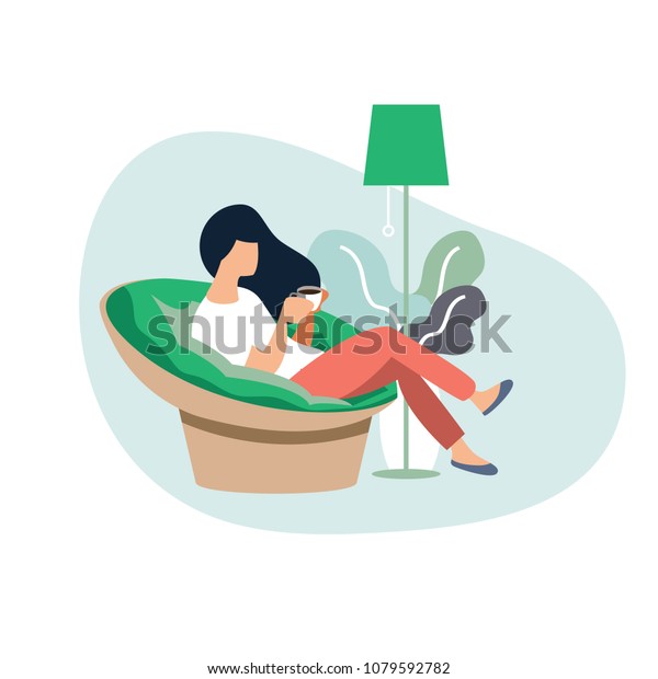 現代の椅子に座り 居間でゆっくりとコーヒーやお茶を飲む若い女性 ベクターイラストの漫画のキャラクター のベクター画像素材 ロイヤリティフリー