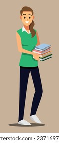 mujer joven con un montón de libros