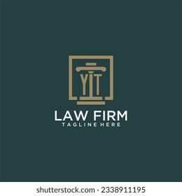 logotipo de monograma inicial YT para la firma de abogados con diseño de hitos en cuadrado creativo