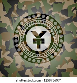 yuan icon on camo pattern