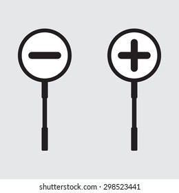 Zoom in and zoom out icons with arm