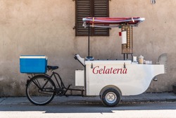 Ice cream tricycle mobile