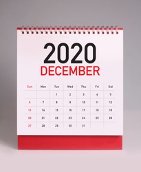Simple desk calendar for December 2020