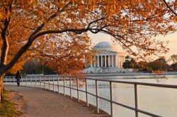Washington DC, Jefferson Memorial in autumn