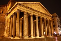 Pantheon at the Piazza della Rotonda in Rome, Italy