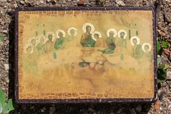 icon of the Last Supper, in an abandoned church of the village of Spas-Penye, Kostroma region, Russia, June 2022.