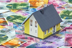 Financing a home in Swiss francs