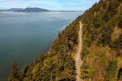 Chuckanut Drive overlooks Samish Bay and offers gorgeous views of the San Juan Islands and Chuckanut Bay.The 24-mile curvy route hugs the sheer sandstone cliffs of the Chuckanut Mountains. 