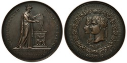 France French medal 1810, marriage of Napoleon to Maria Louisa of Austria, woman in antique clothes holding shield near altar, conjoined heads of Napoleon and Maria Louisa within circular wreath, 