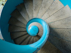 spiral stairs, cockle stairs, rotate, top view, bird view