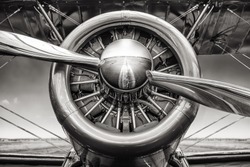 close up of an radial engine of an historical aircraft