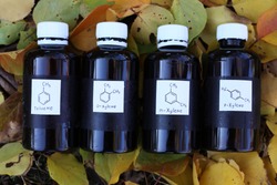 Aromatic hydrocarbons, petrochemicals in dark plastic bottles: toluene, o-xylene, m-xylene, p-xylene. Substances are used as solvents and as reagents in organic synthesis.