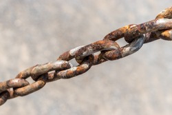 Steel chain, Rusty chains.