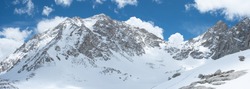 Sierra Nevada Mountain Range, mountaineering, mountains with snow and cloud cover
