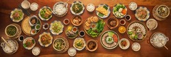 vietnamese traditional food in lage table