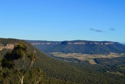 A view from Mitchell Pass Lookout in the Blue Mountains of Australia