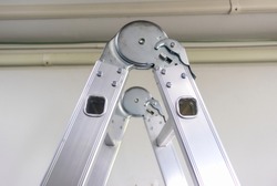 Hinges of the aluminum folding ladder, Which makes it versatile usable 