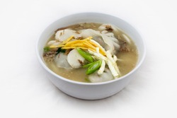 Korean food rice cake and Dumpling Soup, Sagol Tteok Mandu Guk 
