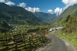 Road of Lachung, Lachung valley, town and a beautiful hill station in Northeast Sikkim, India. 9,600 feet and at the confluence of the lachen and Lachung Rivers, both tributaries of the River Teesta.
