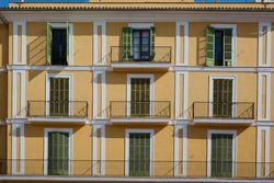 facade of a building in Palma de Mallorca