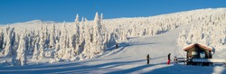 Norefjell / Norway: Gorgeous sunshine and fantastic downhill skiing slopes at the upper Boeeseter lift