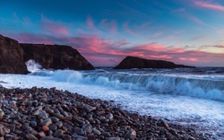 Powerful waves batter Ireland's south east coastline