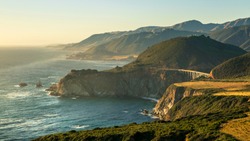 The Pacific coast and Bixby Creek Bridge in Pfeiffer Big Sur State Park between Los Angeles and San Francisco in California